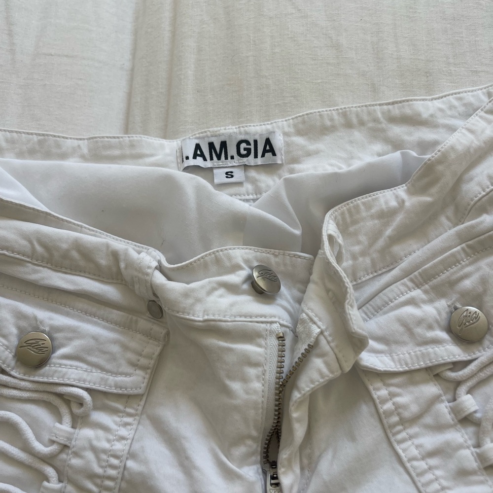 SOLD IAMGIA white pants